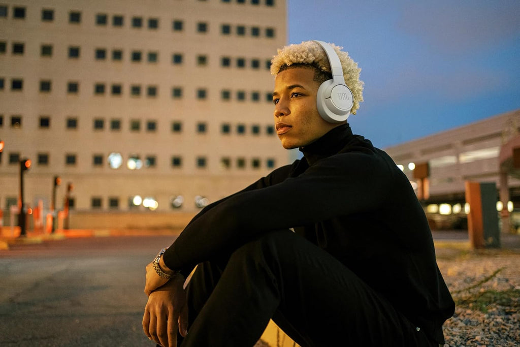 JBL Auriculares Tune 720 BT, Inálambricos Por Bluetooth, 76 Horas De Reproducción Con JBL Pure Bass, Plegables, Negro