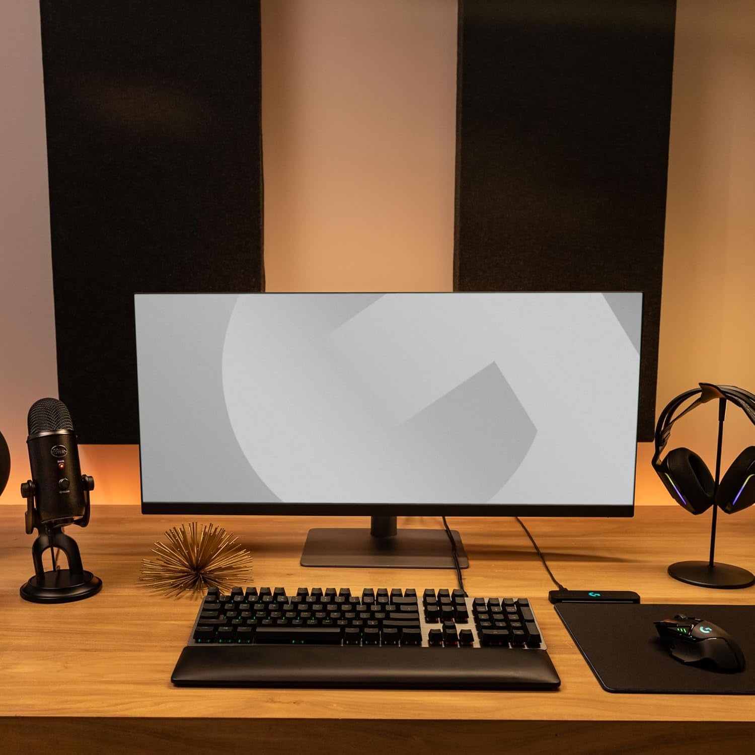 Logitech G733 LIGHTSPEED 